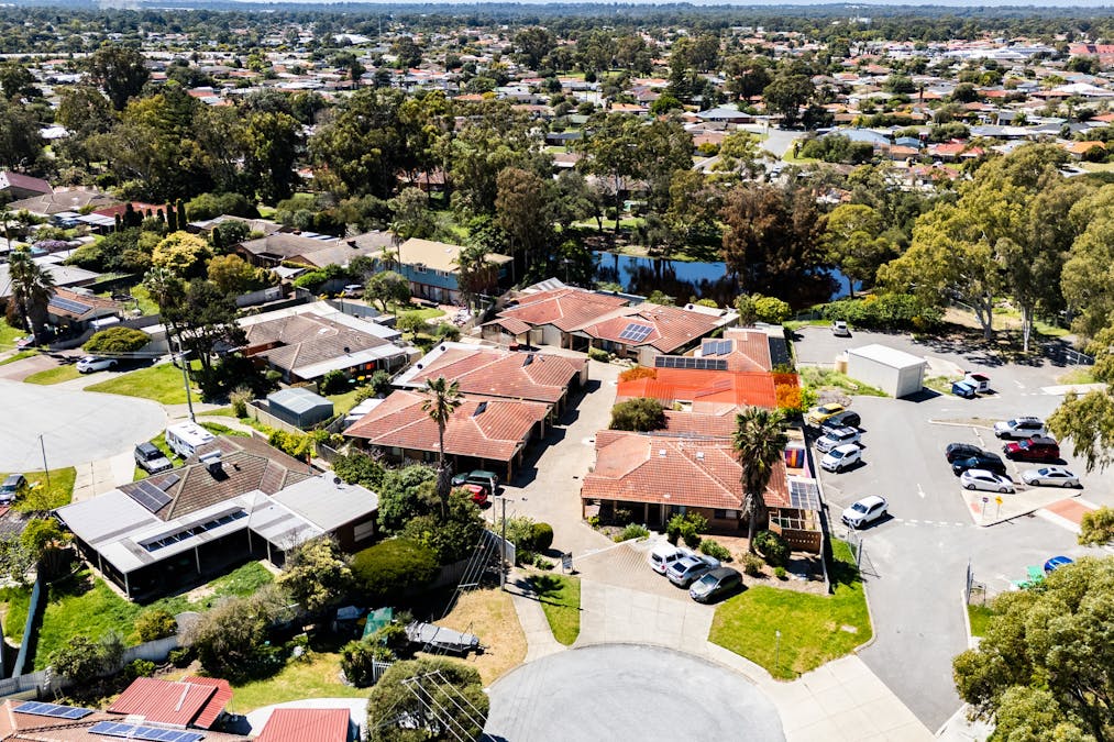 10/10 Soraya Place, Cooloongup, WA, 6168 - Image 2
