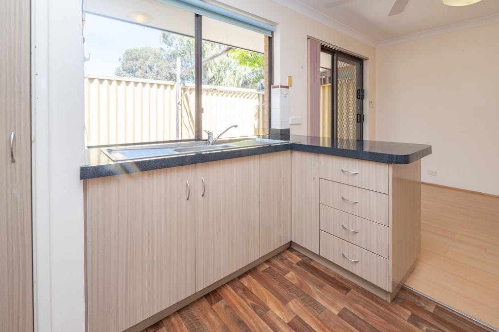 10/10 Soraya Place, Cooloongup, WA, 6168 - Image 8