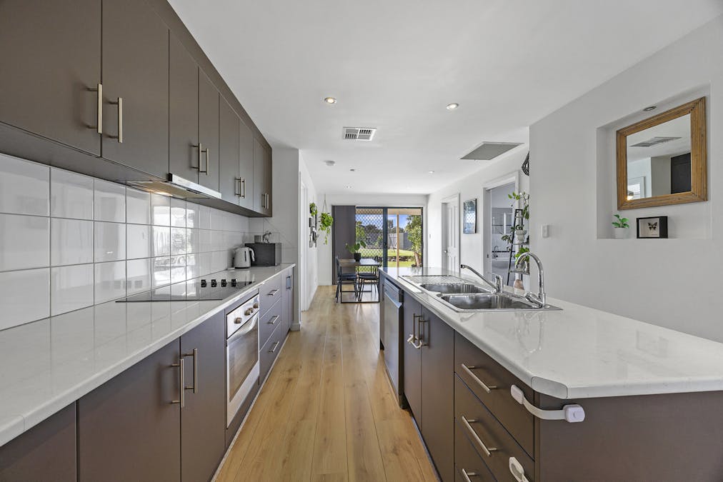 15 Bigmore Road, Murray Bridge, SA, 5253 - Image 3