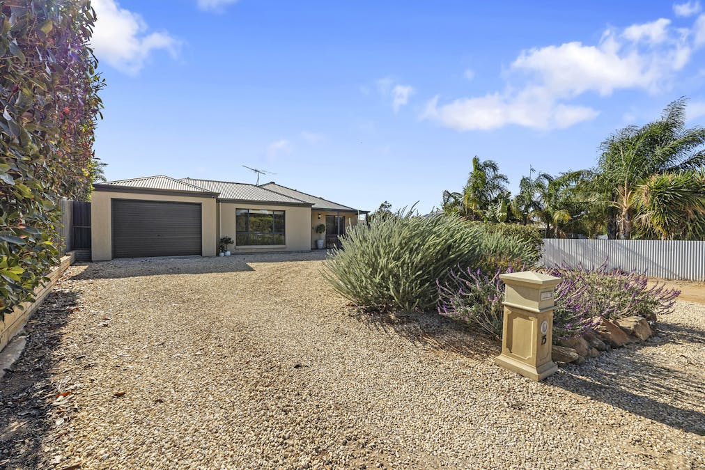 15 Bigmore Road, Murray Bridge, SA, 5253 - Image 1
