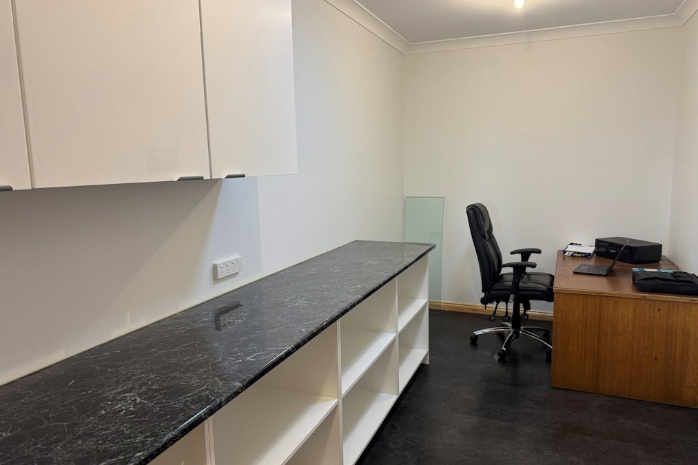 48 Park Avenue, Camperdown, VIC, 3260 - Image 10