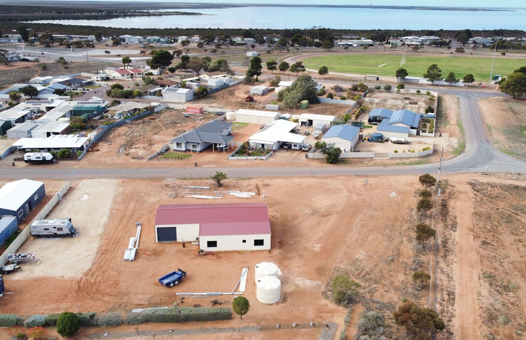 4/Deer Street, Cowell, SA, 5602 - Image 2