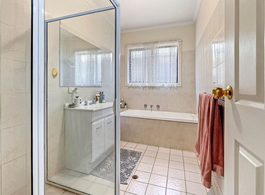 44a & 44b Derrick Street, Berri, SA, 5343 - Image 9