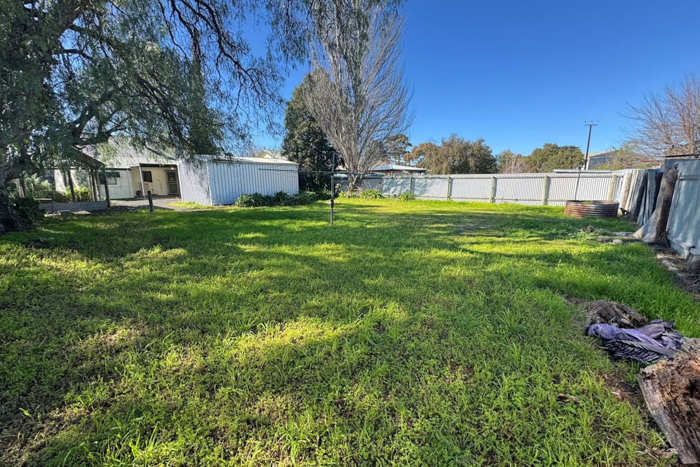 16 McCoy Street, Naracoorte, SA, 5271 - Image 13
