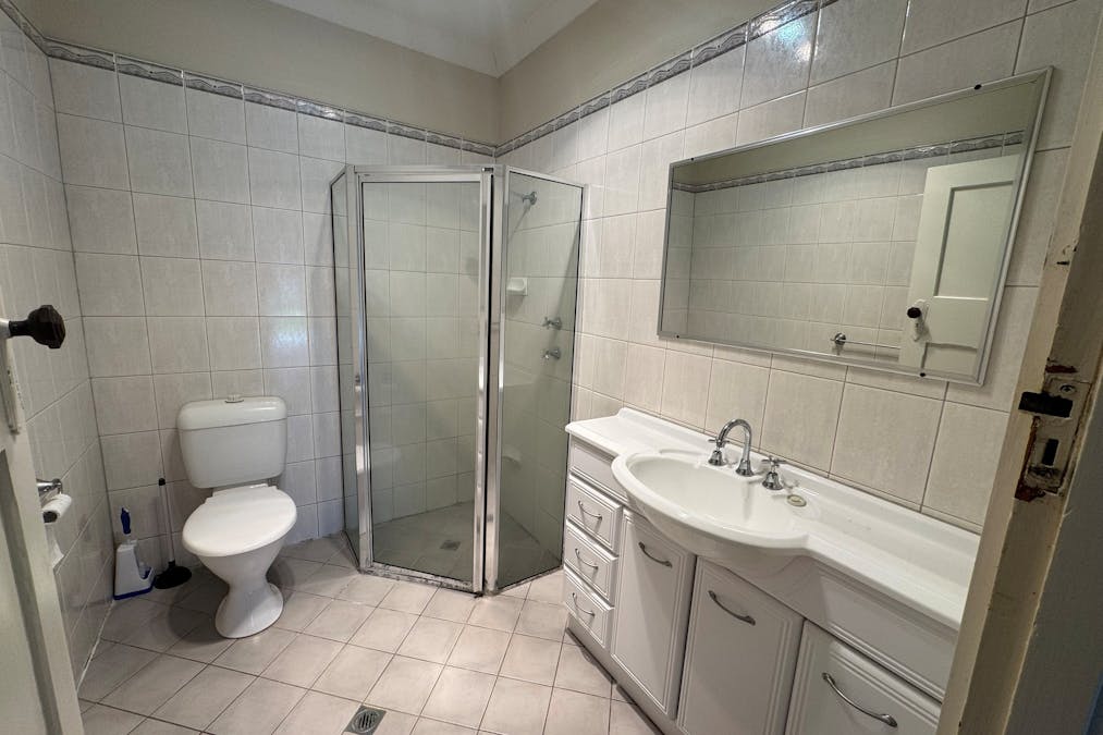 16 McCoy Street, Naracoorte, SA, 5271 - Image 9