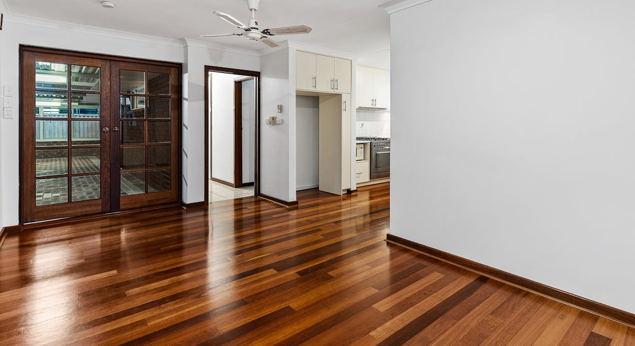 43 Tidefall Street, Safety Bay, WA, 6169 - Image 7