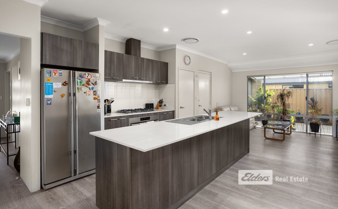36 Barwon Way, Australind, WA, 6233 - Image 5