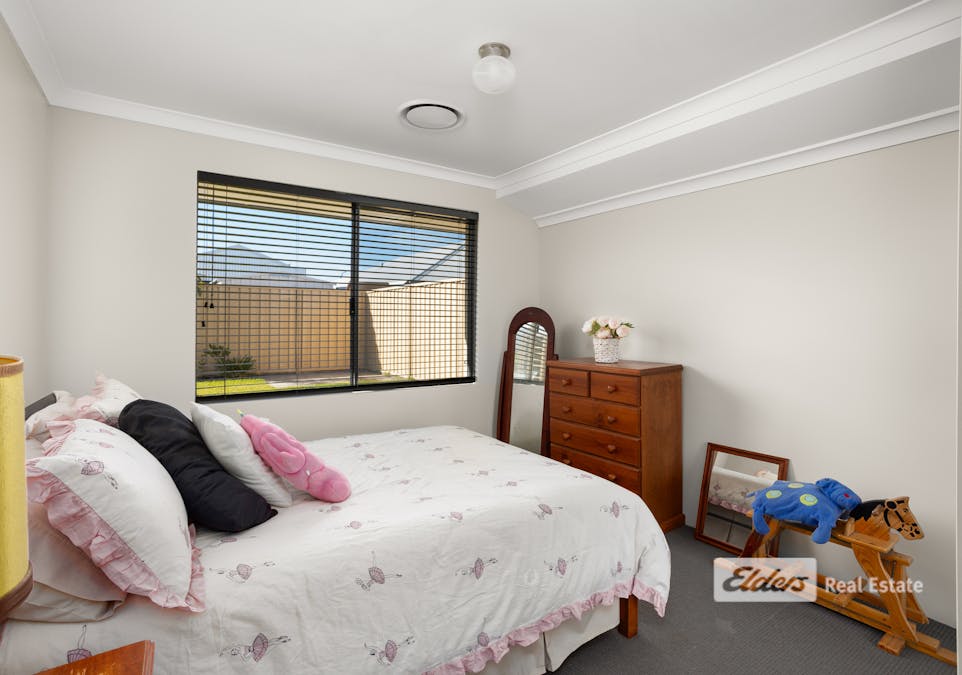 36 Barwon Way, Australind, WA, 6233 - Image 13