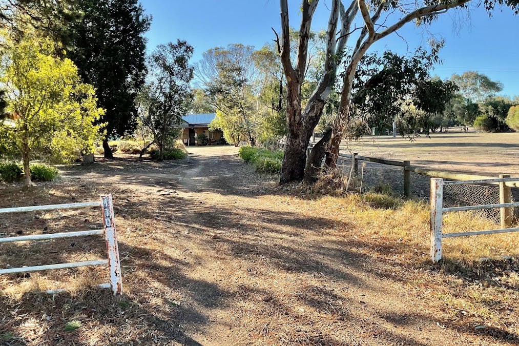 110 Woorndoo-Chatsworth Road, Woorndoo, VIC, 3272 - Image 18