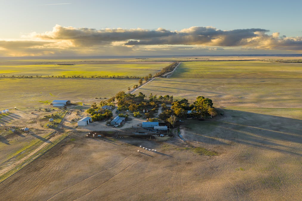 213 Rundle Road, Lameroo, SA, 5302 - Image 12