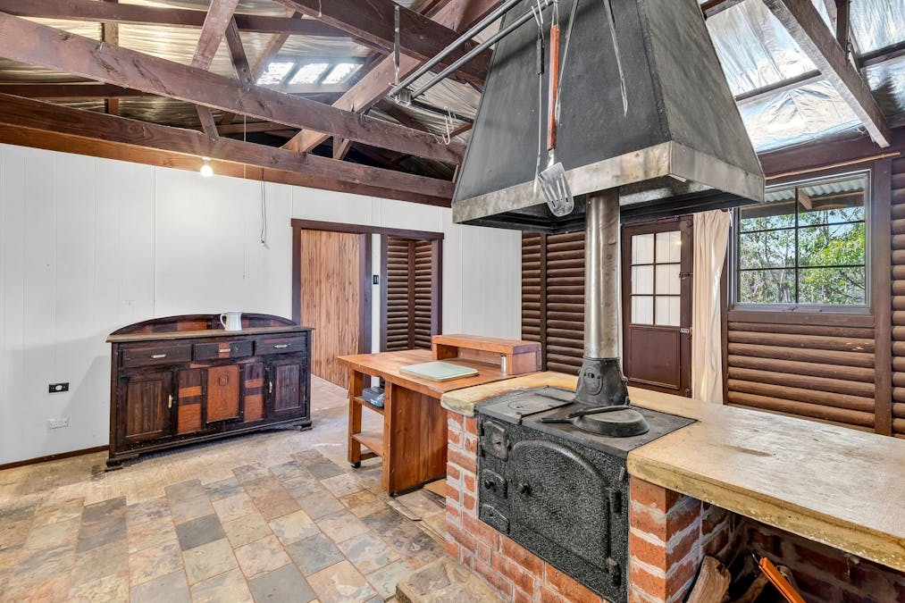 25 Clifton View Road, Anakie, VIC, 3213 - Image 2