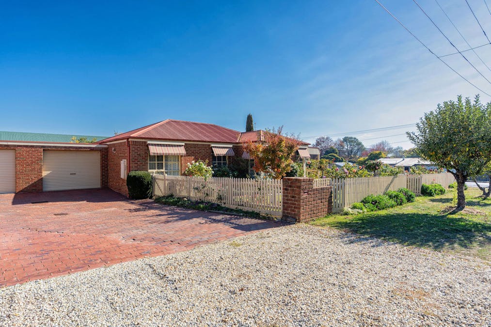1/20 Rose Street, Alexandra, VIC, 3714 - Image 3