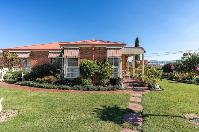 1/20 Rose Street, Alexandra, VIC, 3714 - Image 1