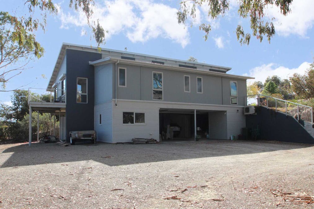 121 Norman Drive, Clare, SA, 5453 - Image 5