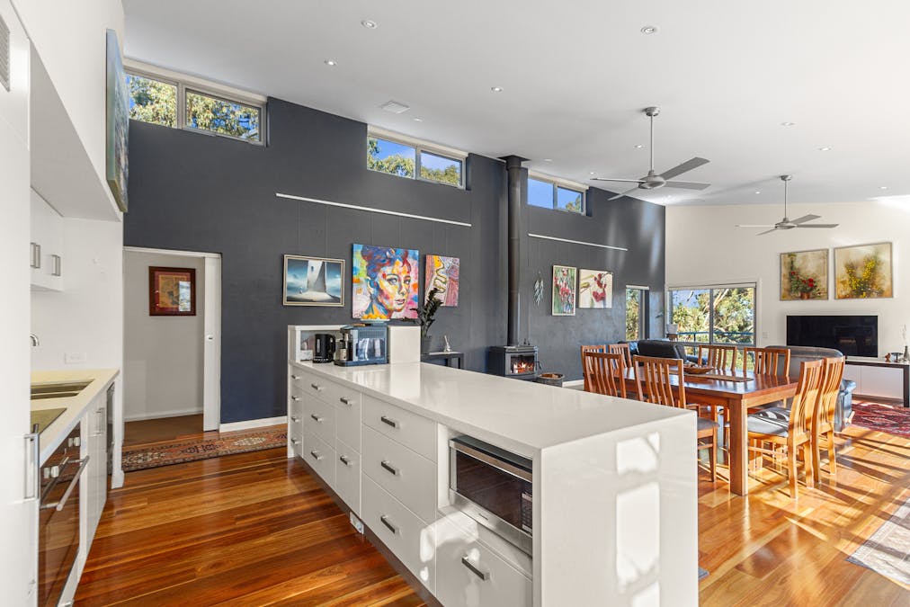 121 Norman Drive, Clare, SA, 5453 - Image 4