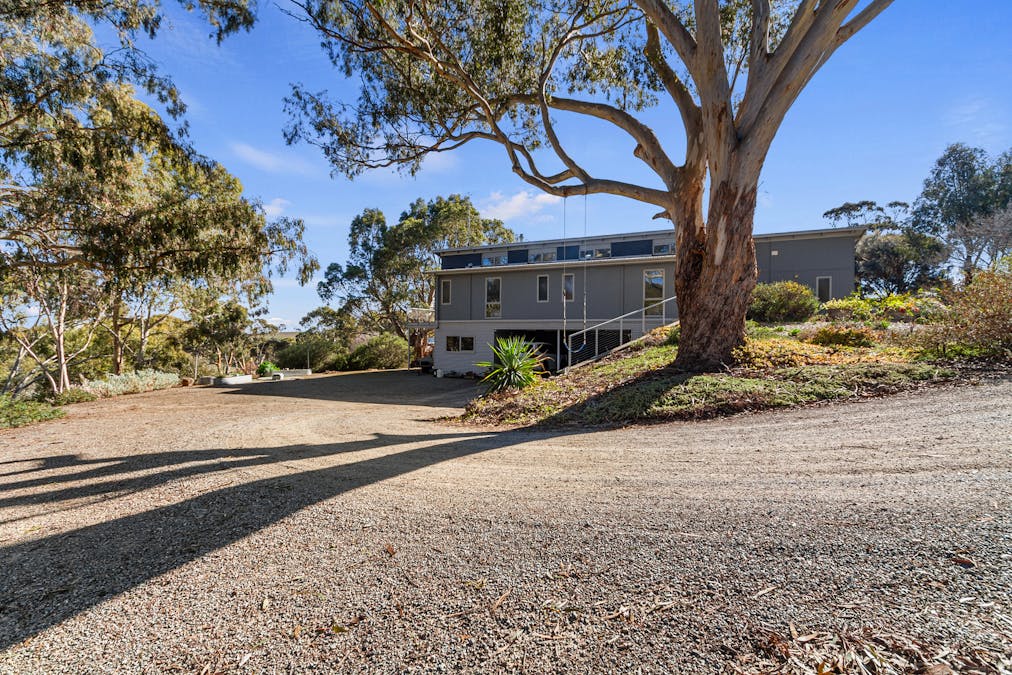 121 Norman Drive, Clare, SA, 5453 - Image 25