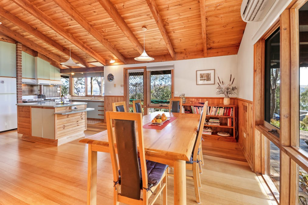 15 McMillan Point Drive, Howes Creek, VIC, 3723 - Image 8