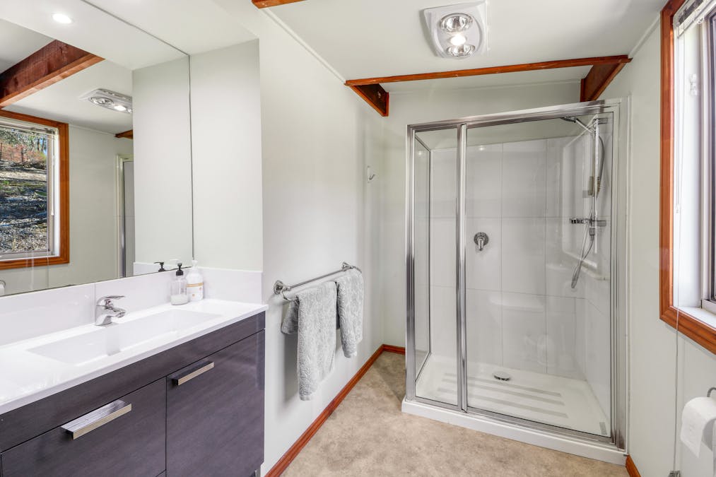 15 McMillan Point Drive, Howes Creek, VIC, 3723 - Image 12