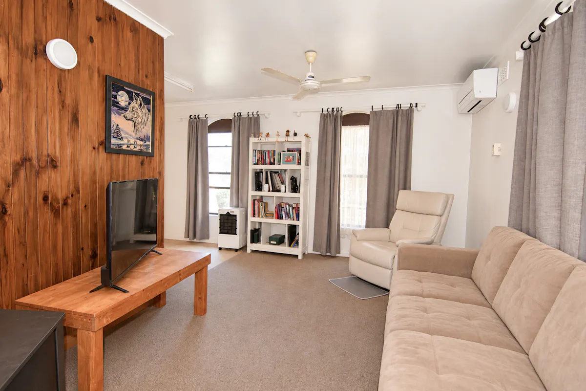 1-4/129 Jenkins Terrace — photo 7 of 24