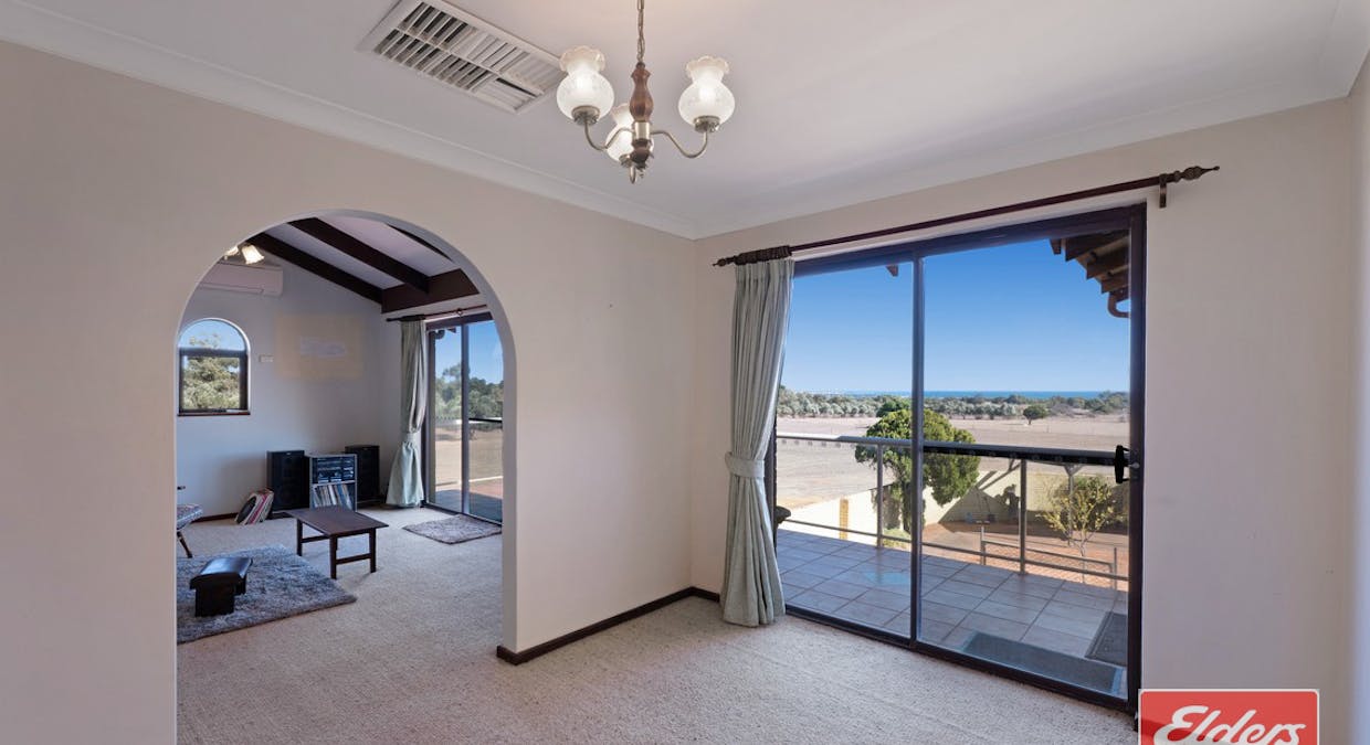 29 Hackett Road, Waggrakine, WA, 6530 - Image 23