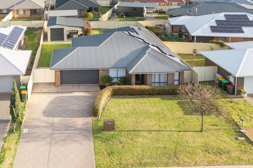 3 Lacey Avenue, Dubbo, NSW, 2830 - Image 1