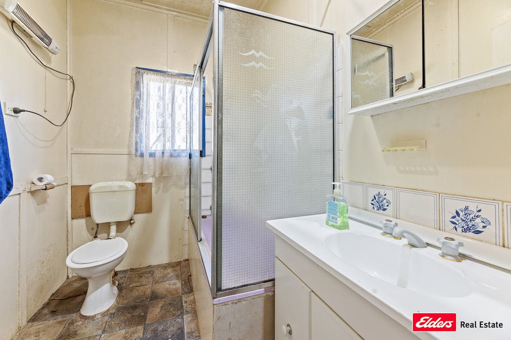 74 Ricketts Road, Young, NSW, 2594 - Image 13