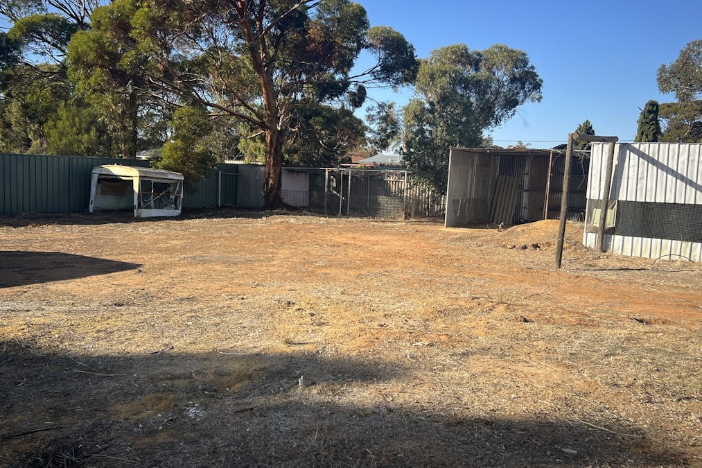 8 Coronation Street, Trayning, WA, 6488 - Image 3