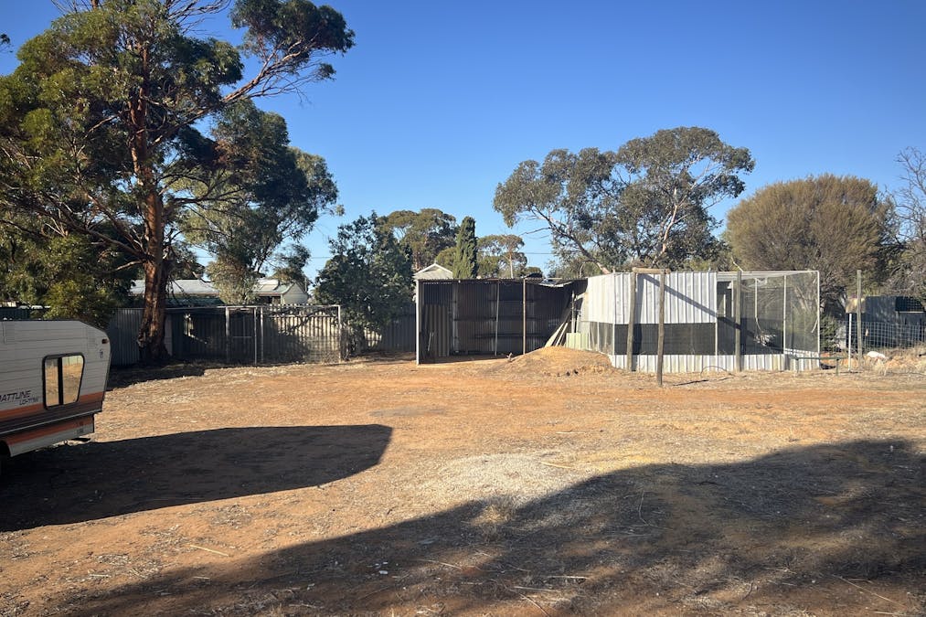 8 Coronation Street, Trayning, WA, 6488 - Image 6