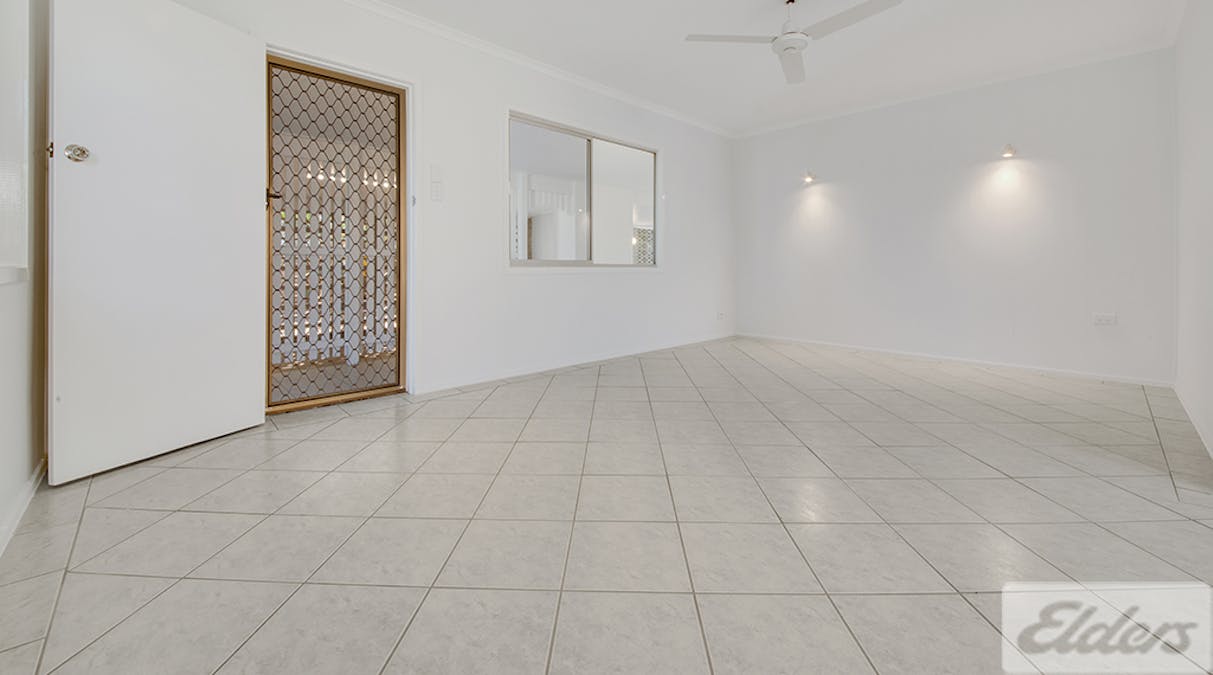 13 McGinlay Street, Clinton, QLD, 4680 - Image 3