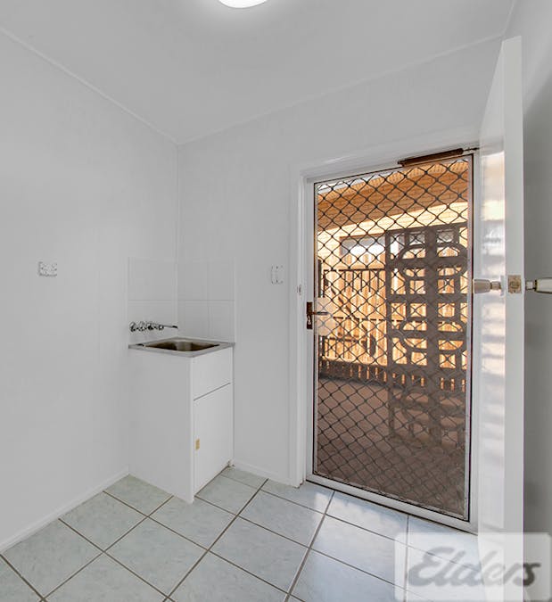 13 McGinlay Street, Clinton, QLD, 4680 - Image 12
