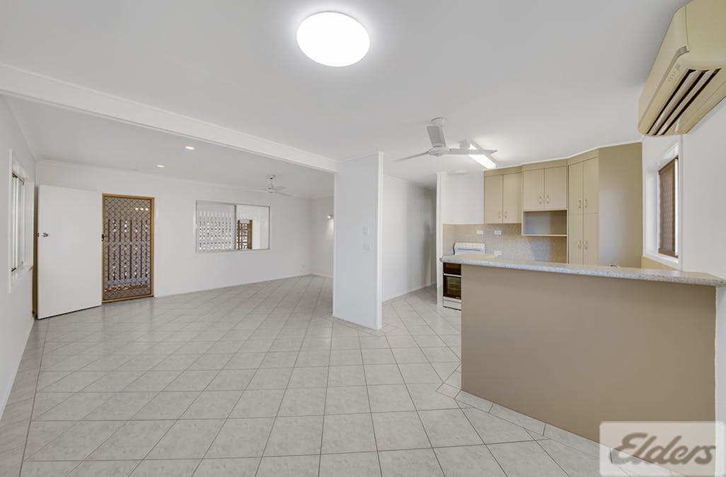 13 McGinlay Street, Clinton, QLD, 4680 - Image 4