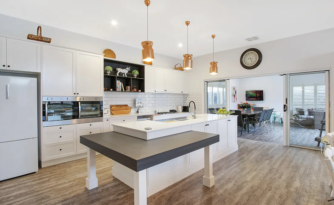 8 Silverwoods Boulevard, Yarrawonga, VIC, 3730 - Image 4