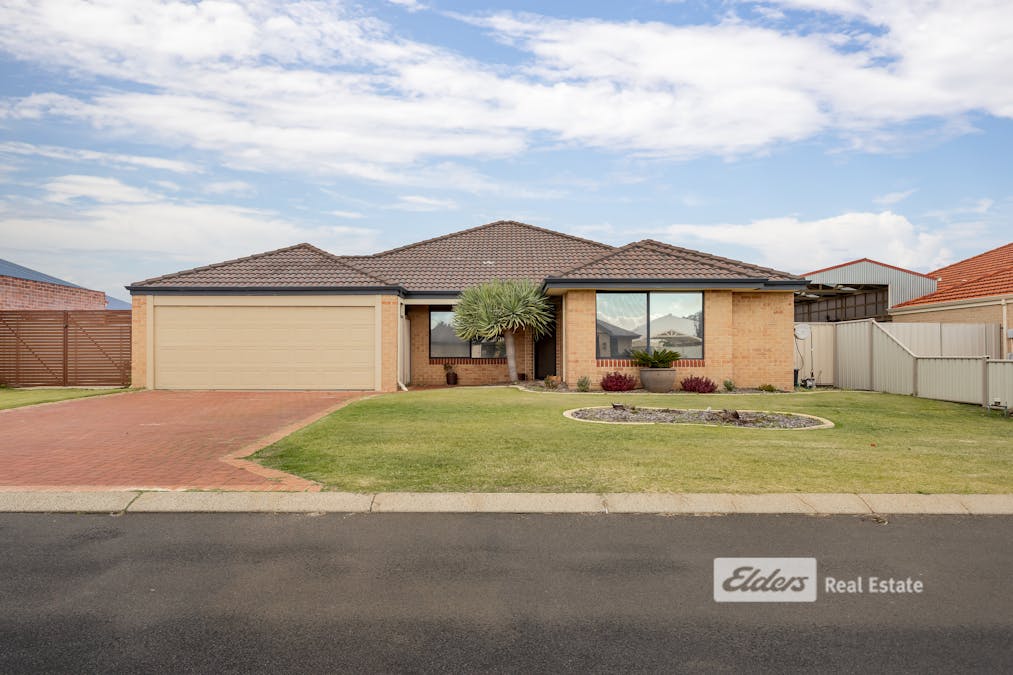 16  Cobalt Link, Australind, WA, 6233 - Image 1