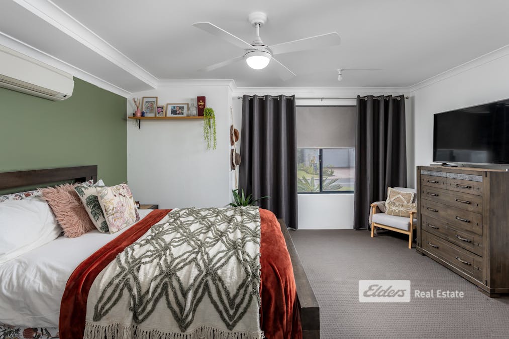 16  Cobalt Link, Australind, WA, 6233 - Image 12