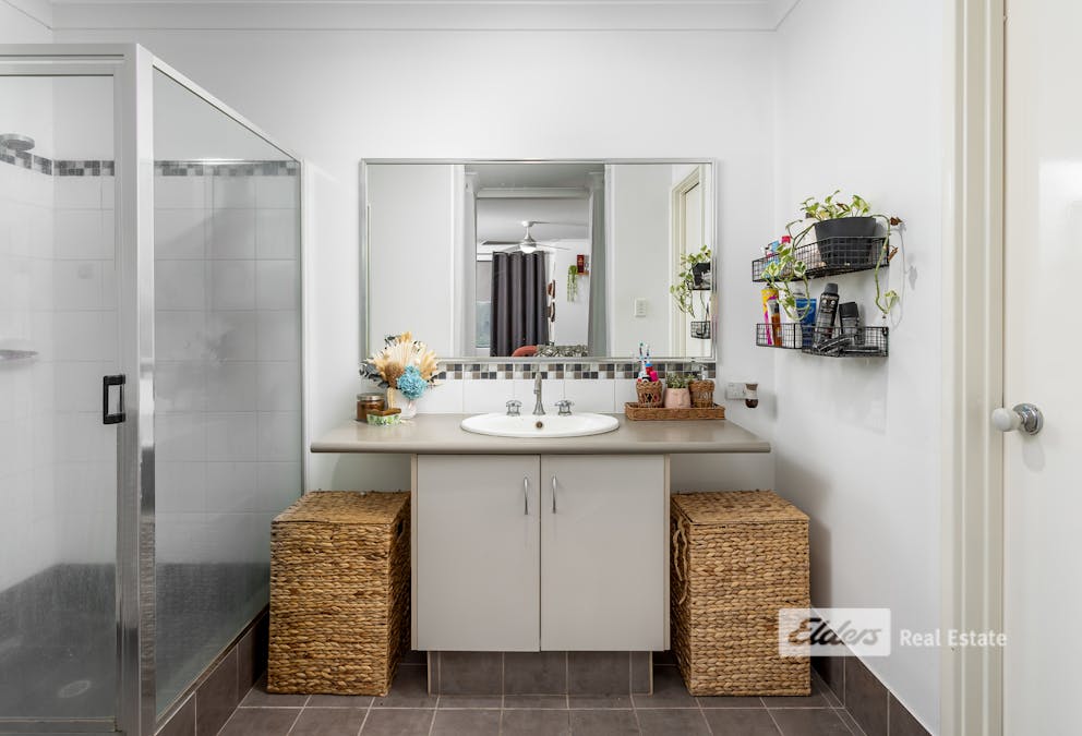 16  Cobalt Link, Australind, WA, 6233 - Image 13