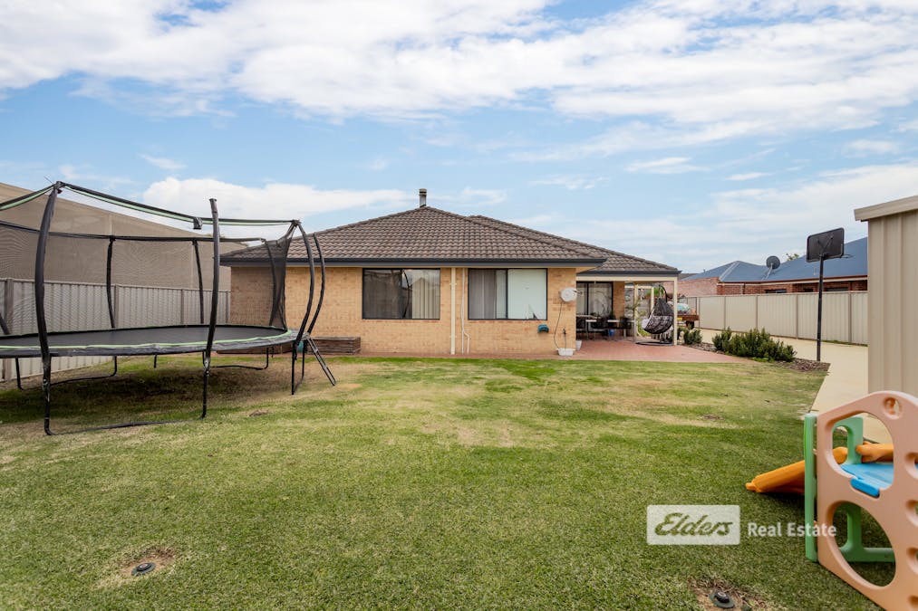 16  Cobalt Link, Australind, WA, 6233 - Image 26