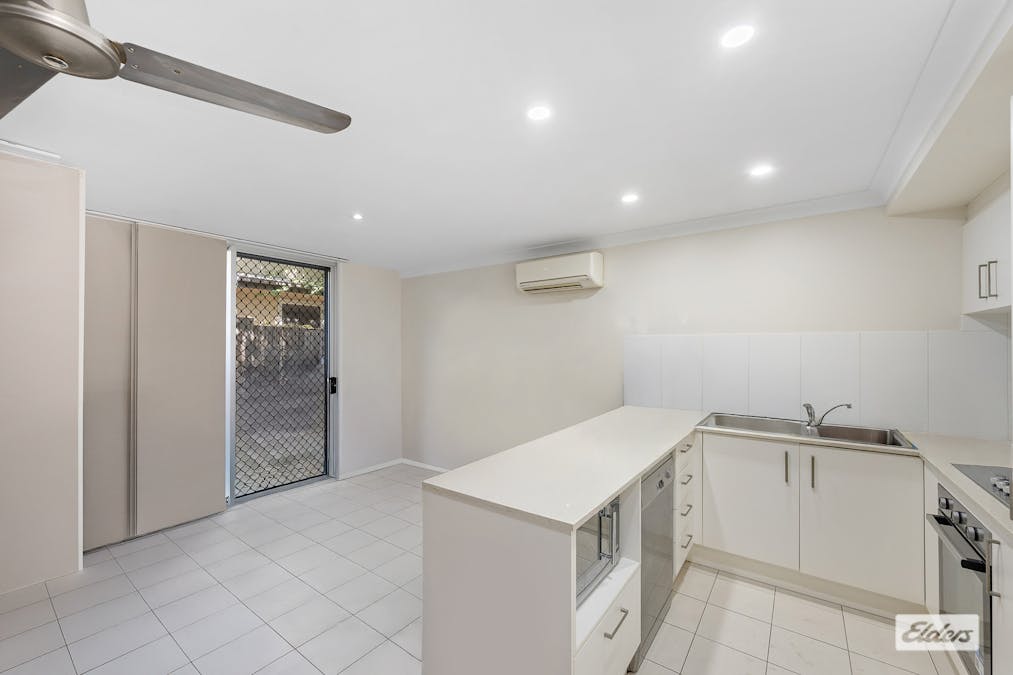 8/26 Flinders Street, West Gladstone, QLD, 4680 - Image 7