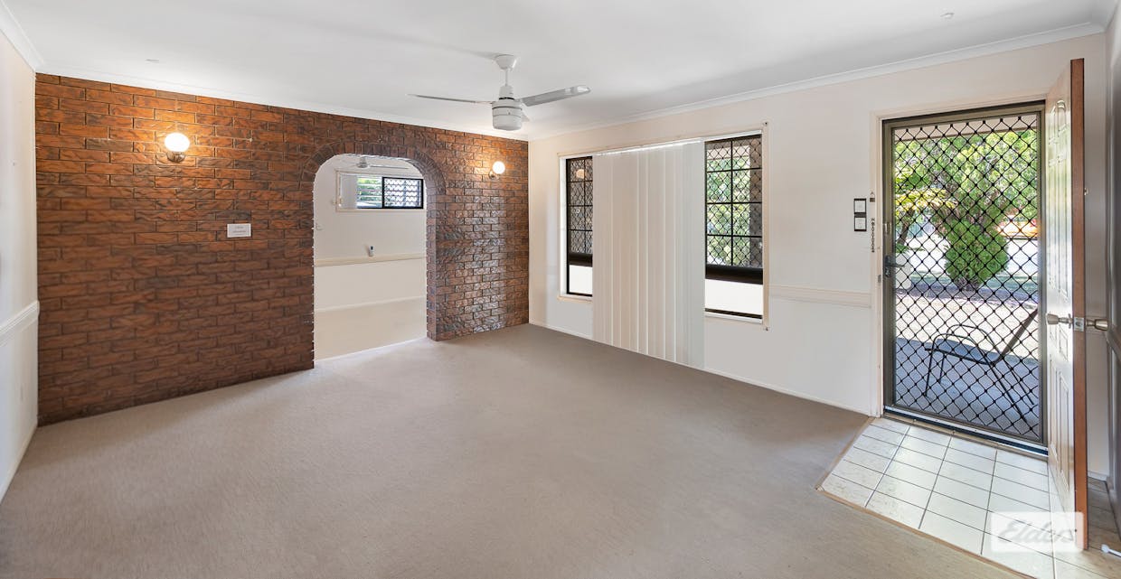 100 Gretel Drive, Clinton, QLD, 4680 - Image 2