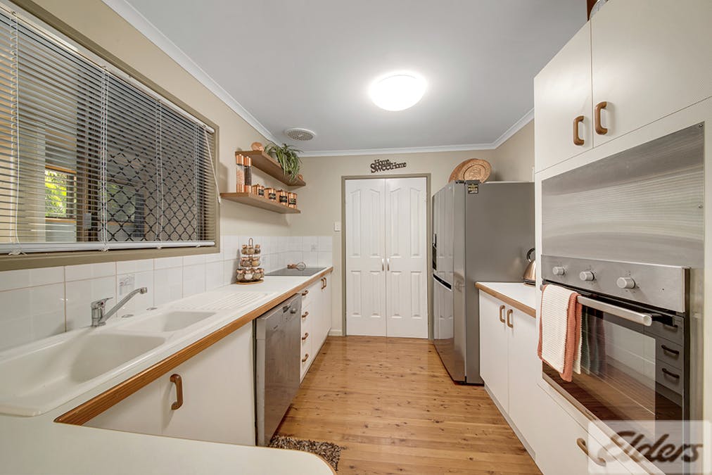 10 Perth Street, West Gladstone, QLD, 4680 - Image 10