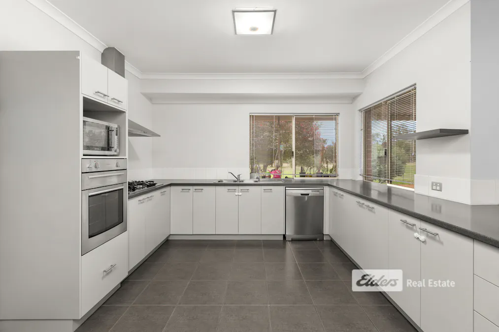 78 Yamballup Avenue, Harvey, WA, 6220 - Image 11