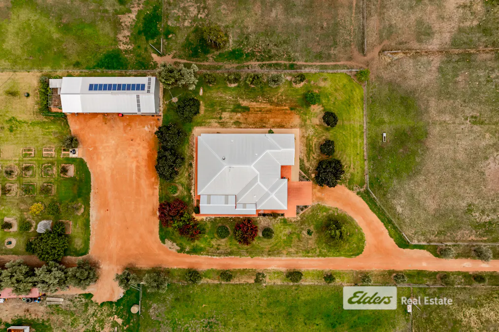 78 Yamballup Avenue, Harvey, WA, 6220 - Image 3