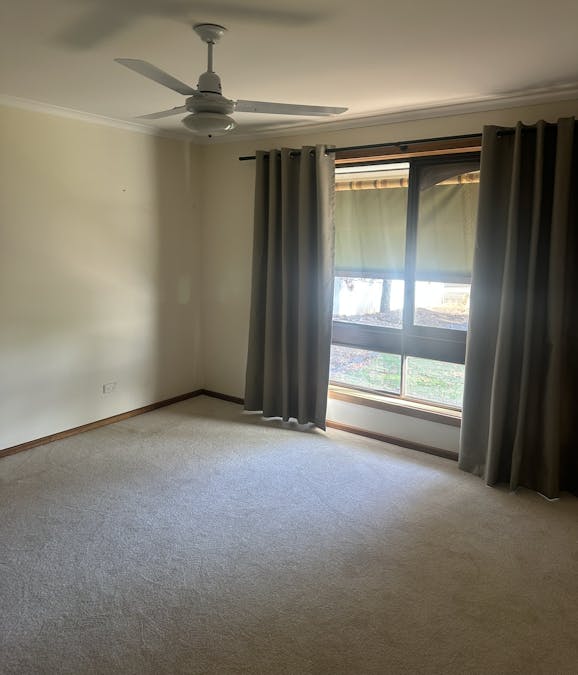 10 Kingston Street, Burra, SA, 5417 - Image 15