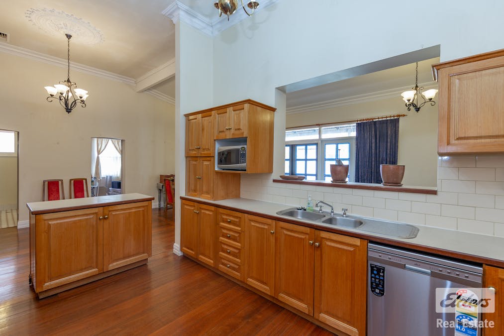 16 Hawes Street, Northam, WA, 6401 - Image 17
