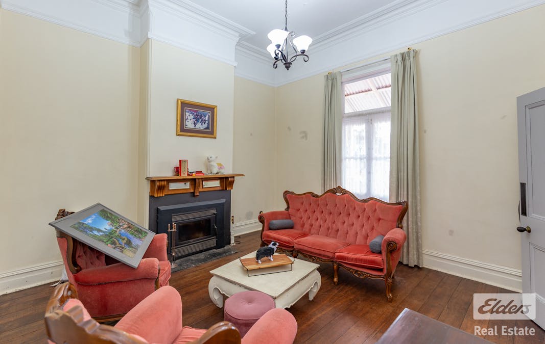16 Hawes Street, Northam, WA, 6401 - Image 8