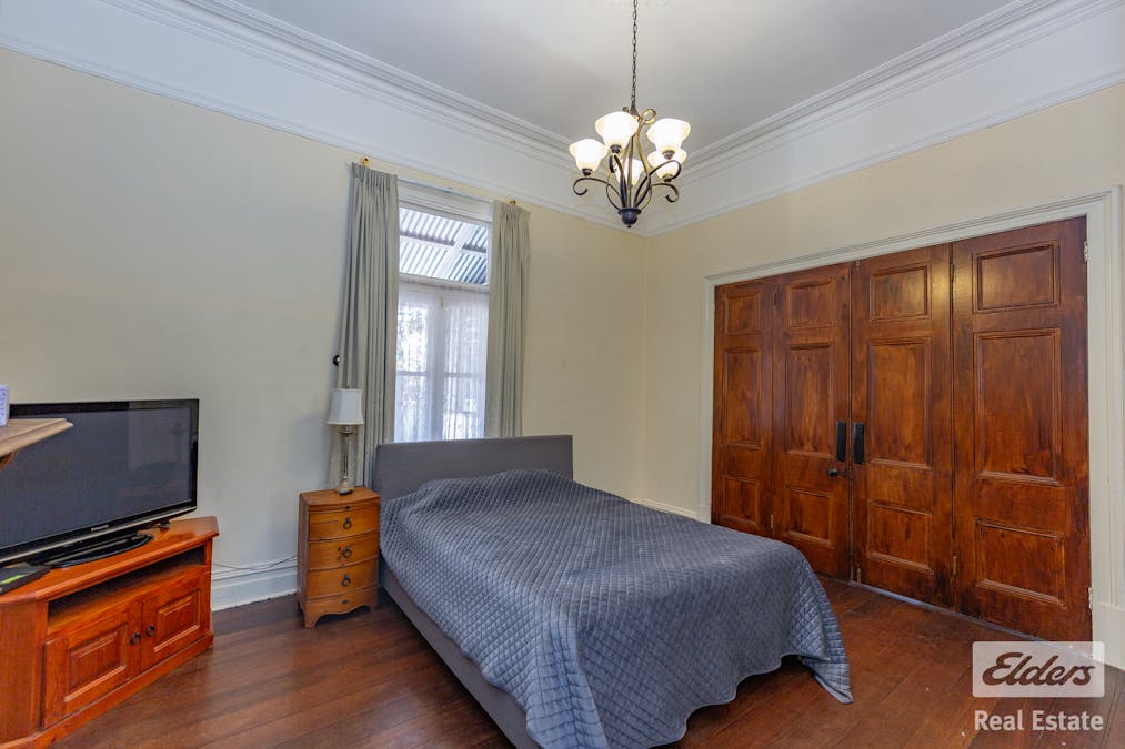 16 Hawes Street, Northam, WA, 6401 - Image 23