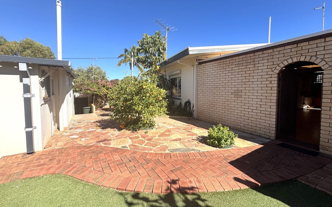 1 Hammond Street, South Carnarvon, WA, 6701 - Image 31