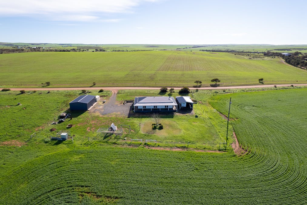 40 Burrawing Creek Road, Lipson, SA, 5607 - Image 24