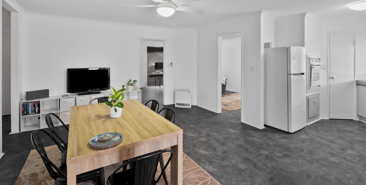 24 Nurrari Close, Waikiki, WA, 6169 - Image 6