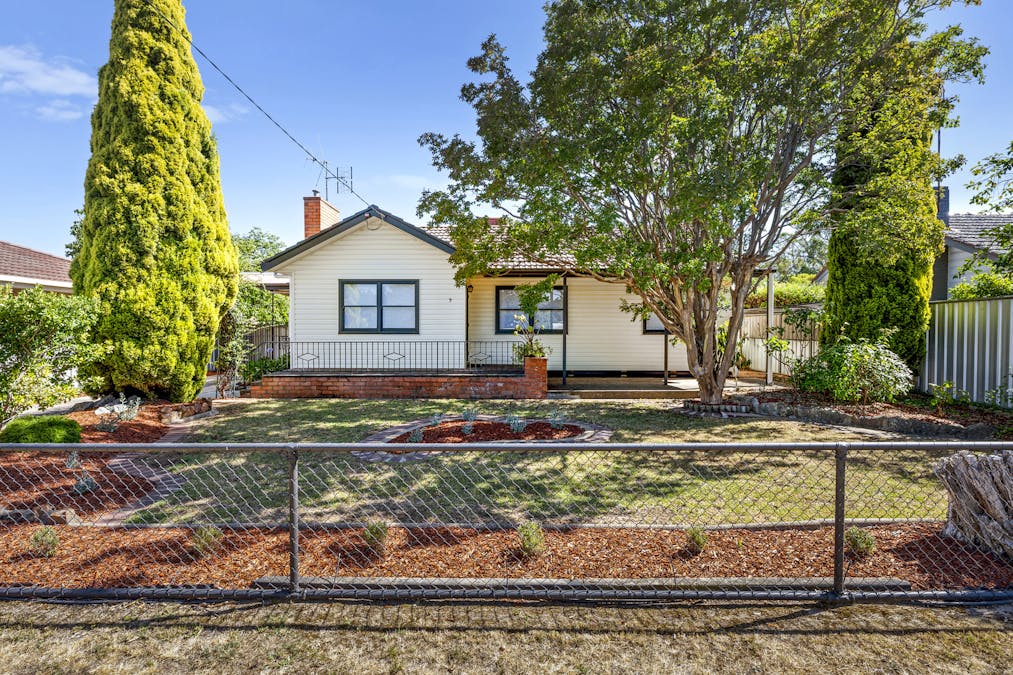 9 Charman Avenue, Euroa, VIC, 3666 - Image 1
