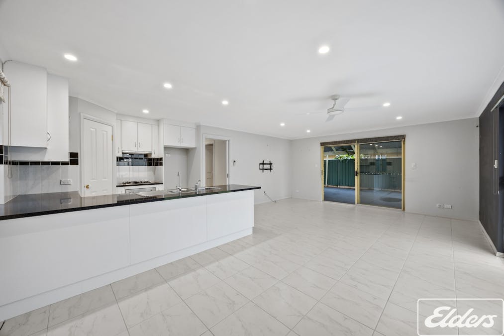 32 Emerald Boulevard, Aldinga Beach, SA, 5173 - Image 6